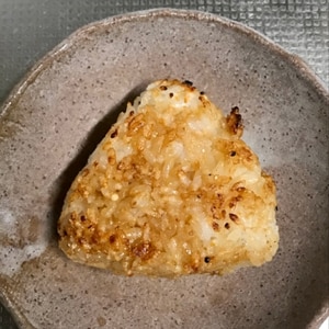 バーベキューにも 炭で焼く焼きおにぎり レシピ 作り方 By りし 楽天レシピ バーベキューにも 炭で焼く焼きおにぎり レシピ 作り方 By りし 楽天レシピ